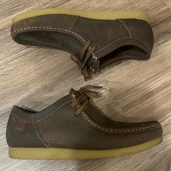 Clarks Wallabee Boots - Picture 3 of 9